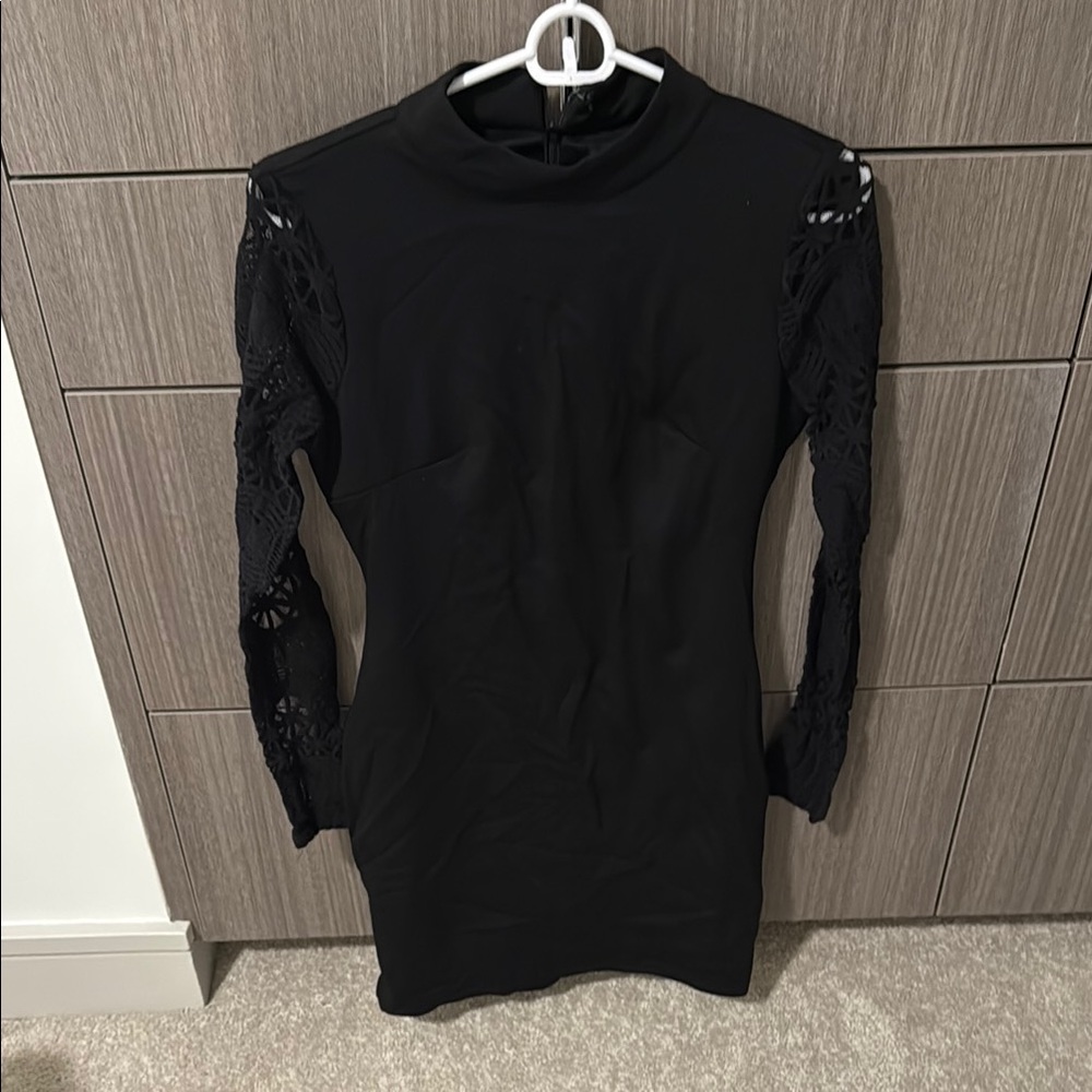 Lulu's Black Bodycon Long Sleeve Cocktail Dress